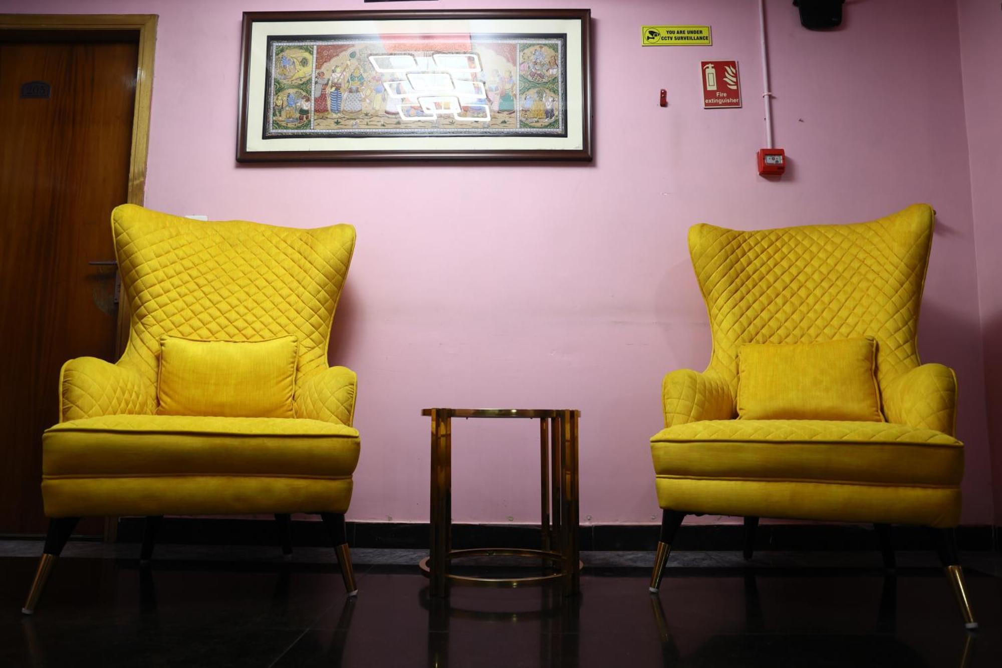 Hotel Bhubaneswari Classic Brahmapur Eksteriør bilde